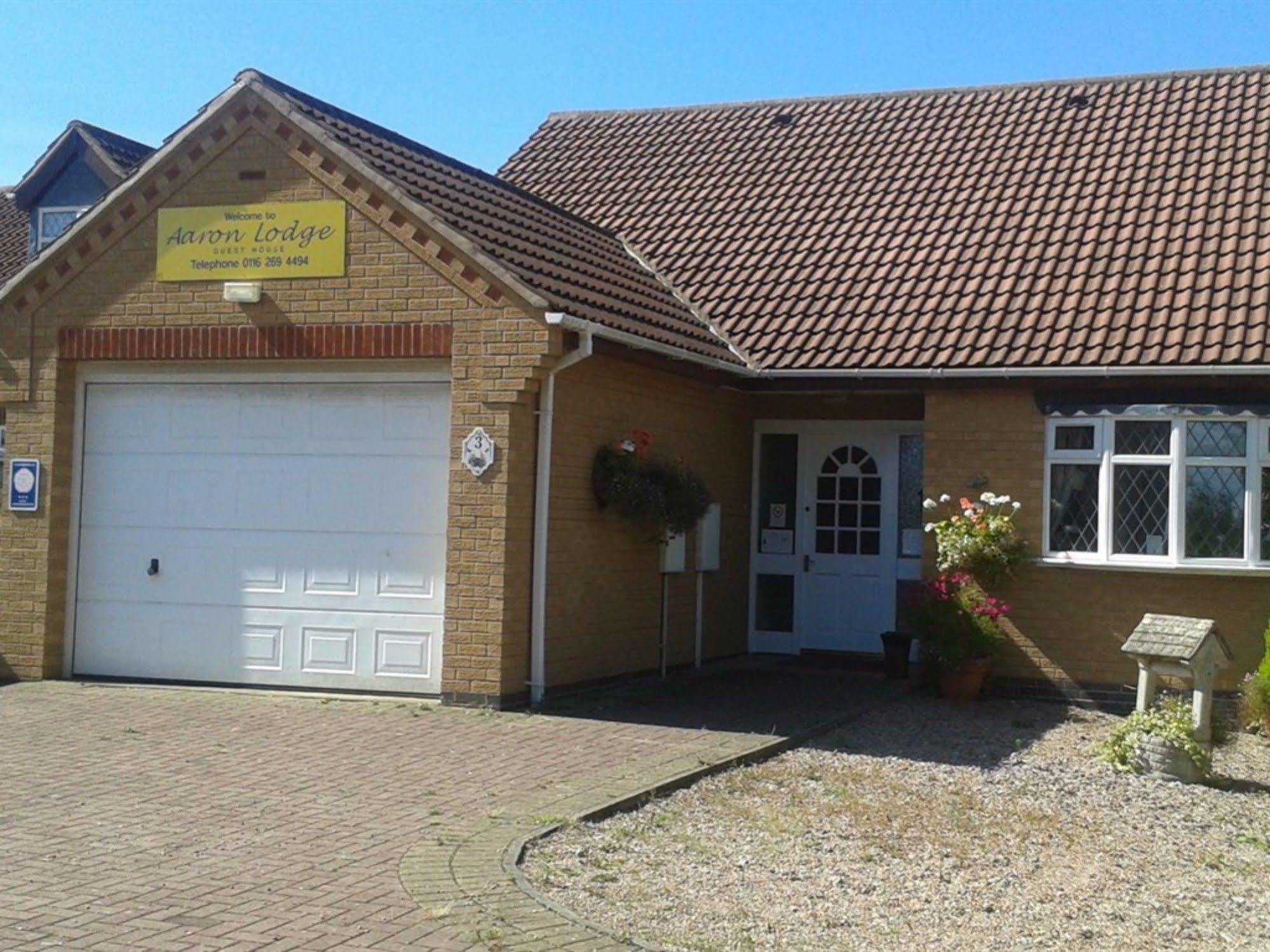 Aaron Lodge Guest House Leicester Exterior photo